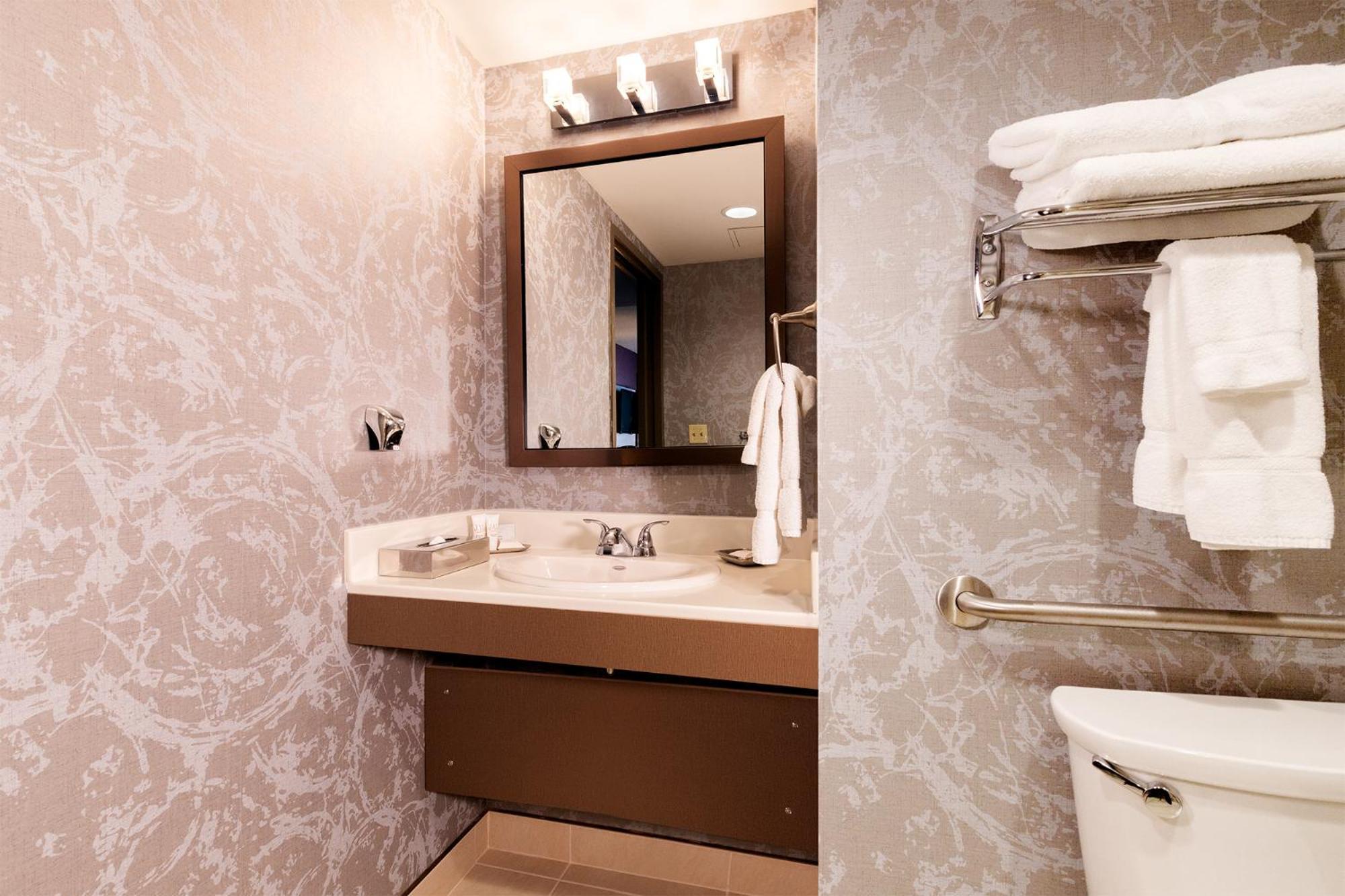 JAG Boutique Hotel Saint-Jean de Terre-Neuve Extérieur photo