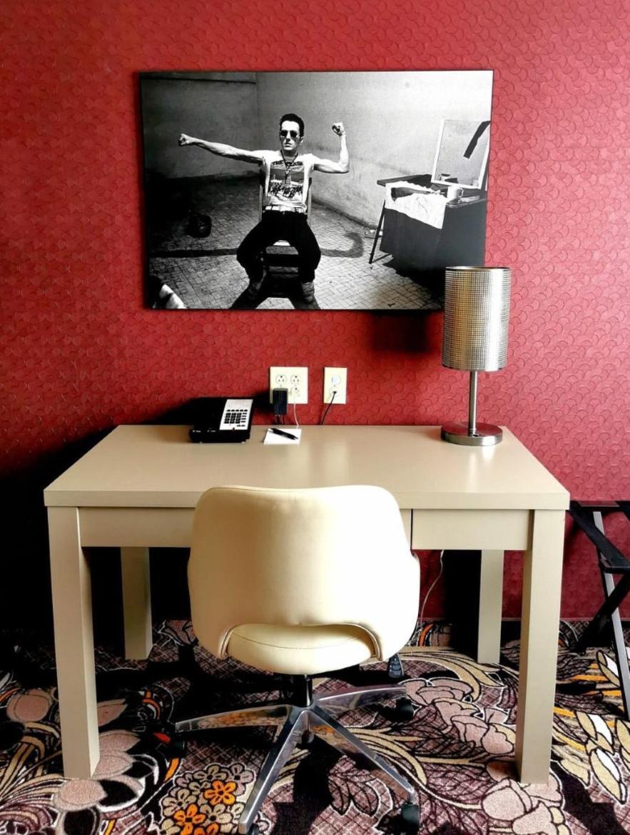 JAG Boutique Hotel Saint-Jean de Terre-Neuve Extérieur photo