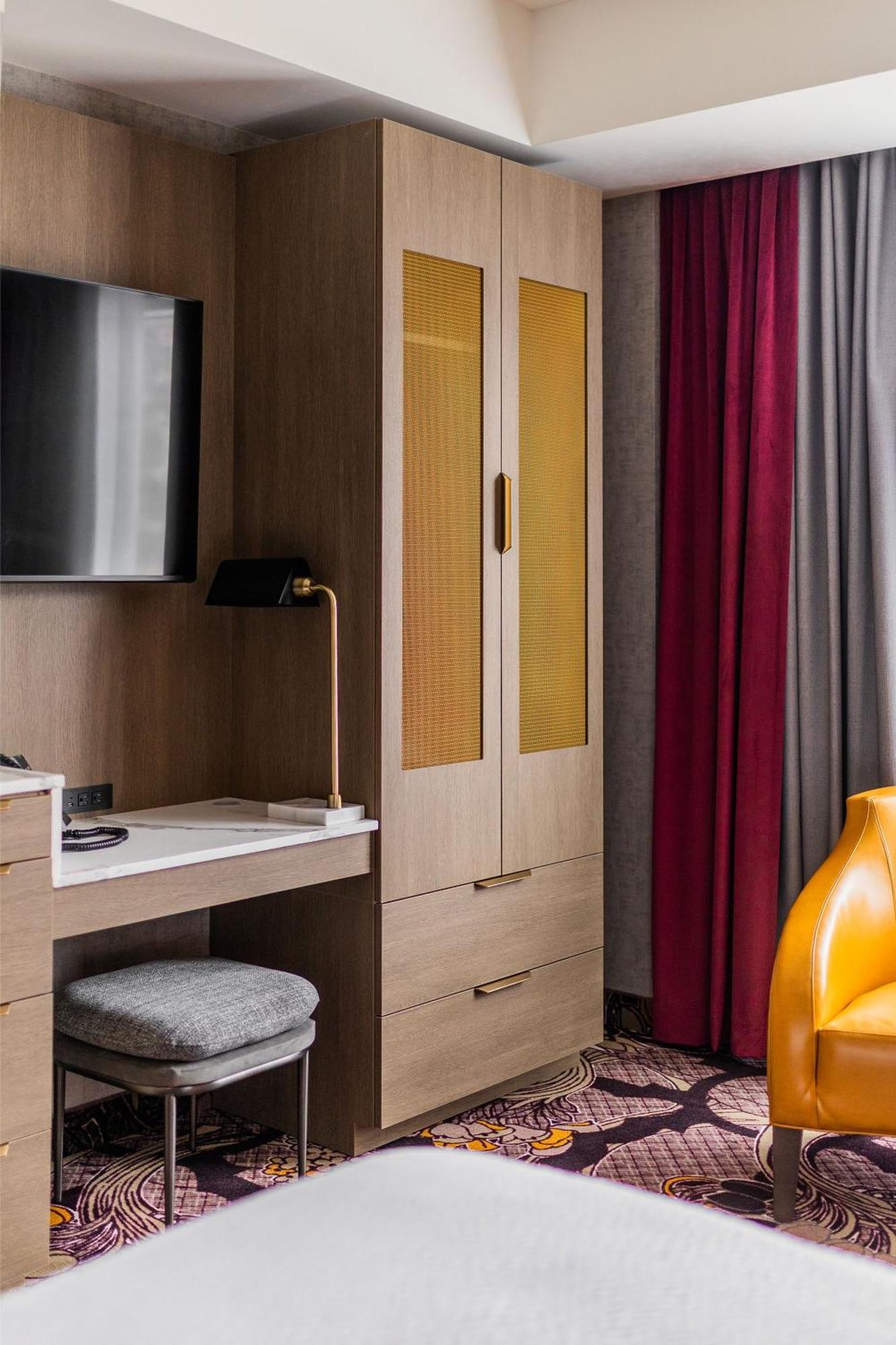 JAG Boutique Hotel Saint-Jean de Terre-Neuve Extérieur photo